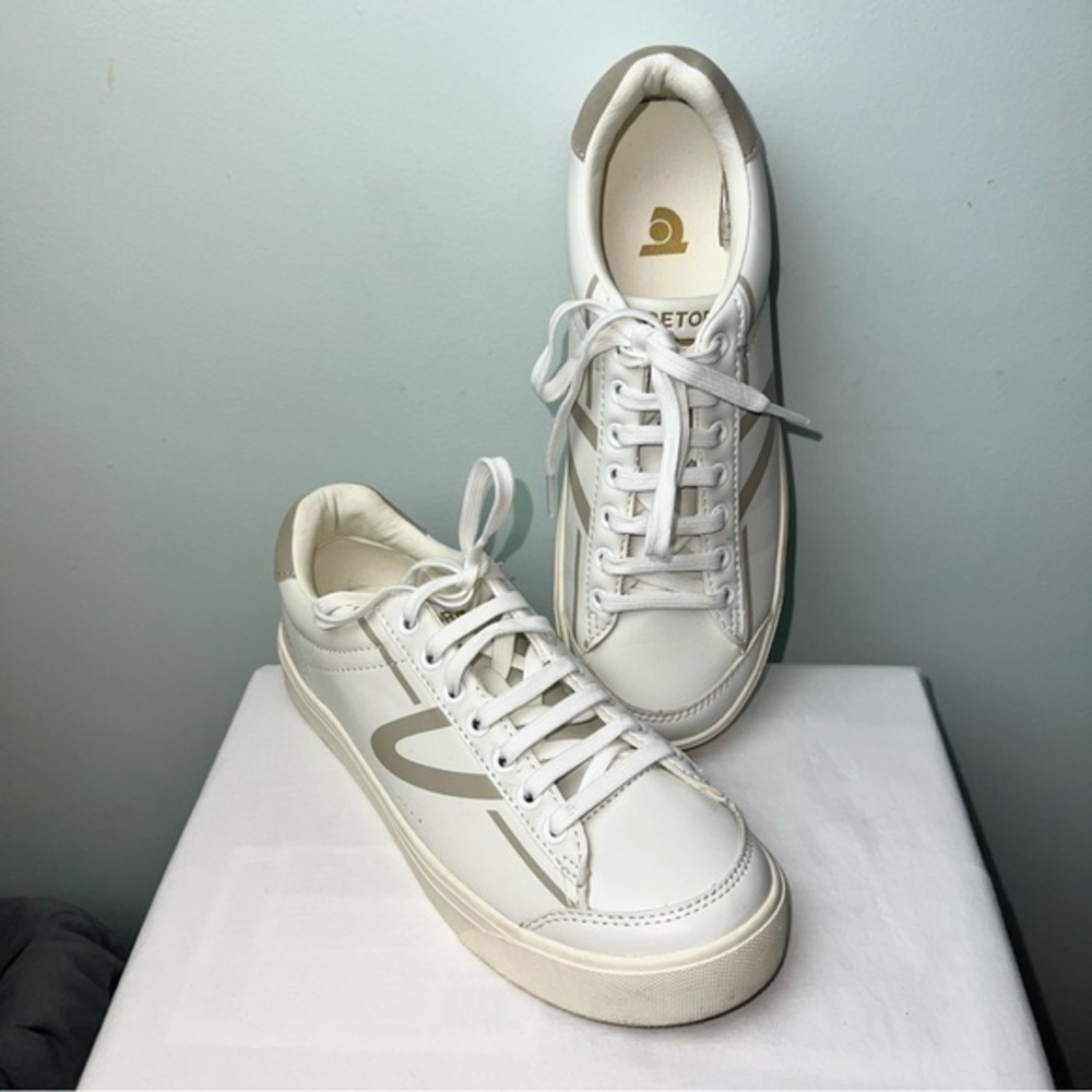 Tretorn Serve Sneakers White and Beige Women's Size 7 Low Top Tennis Shoes